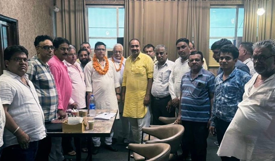 राजगढ़ सादुलपुर संयुक्त व्यापार मंडल की नई कार्यकारिणी गठित